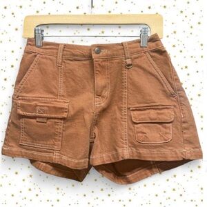 Women’s brown cargo shorts from Wild Fable. Worn only one time! Like new!